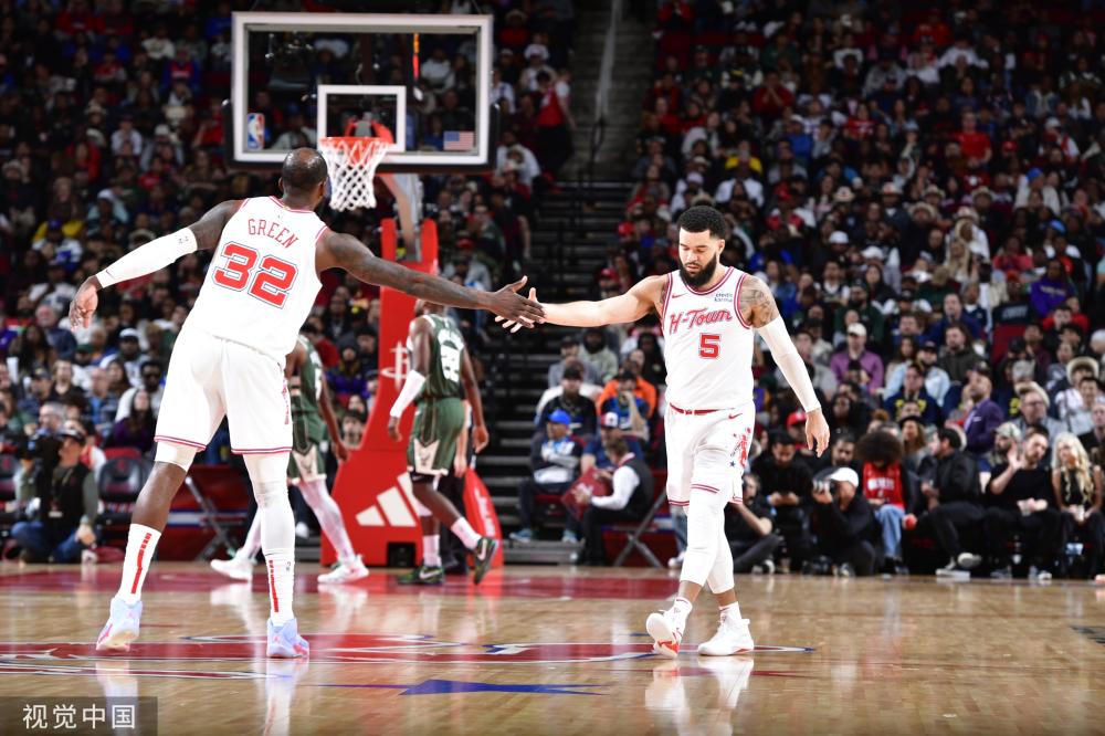 是一位在全 是一位在全